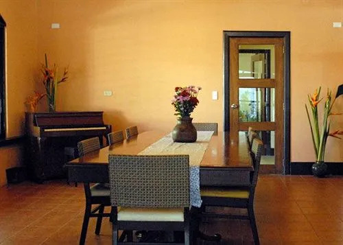 Casa Escaño Bed & Breakfast