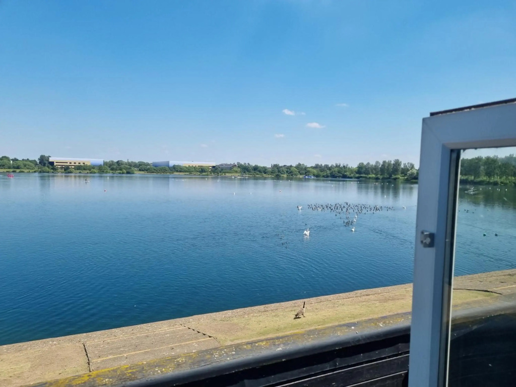 OYO Lakeside Willen Lake Milton Keynes