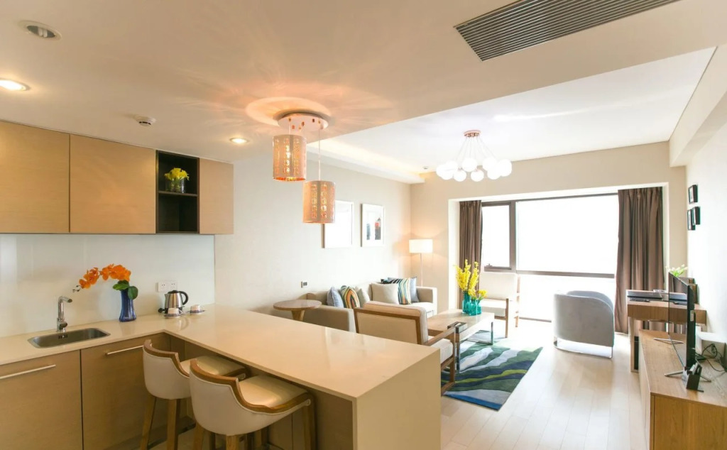 Cherry Residences May-Fourth Square