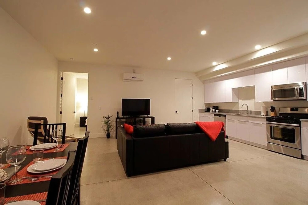 4516 Utah St Prime 1br