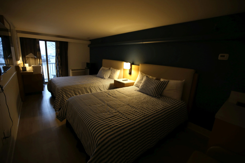 Harborline Hotel