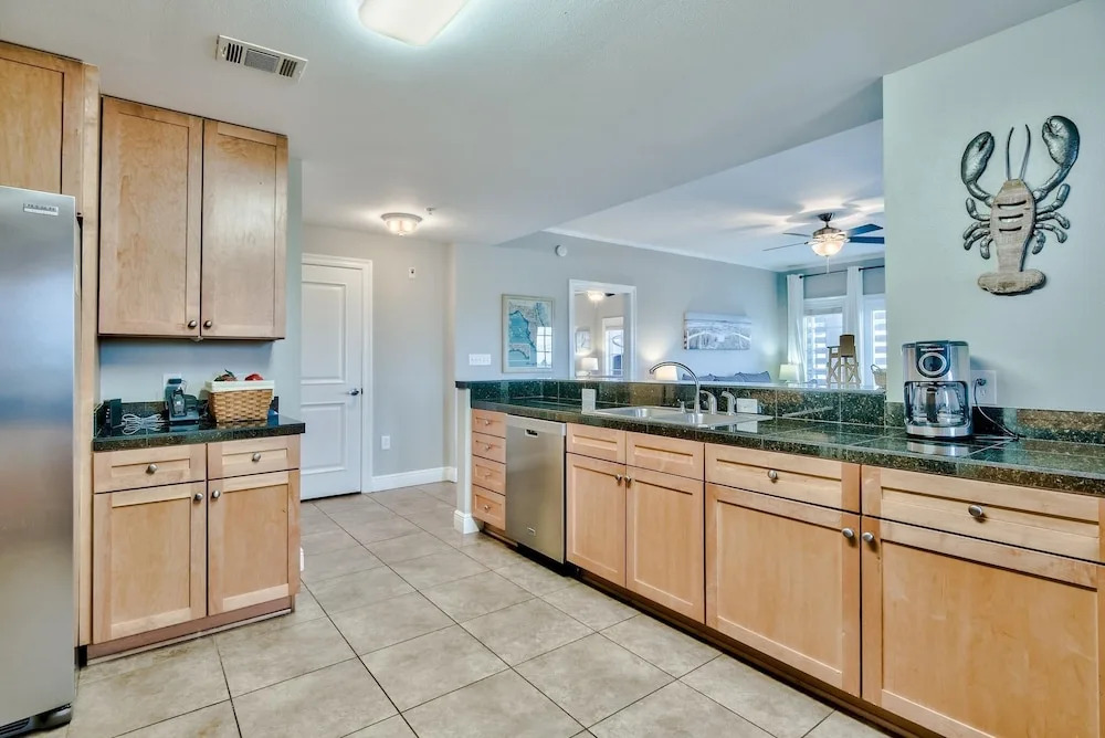 301 Cassine Station 30A Serenity S 3BR 2BA 11