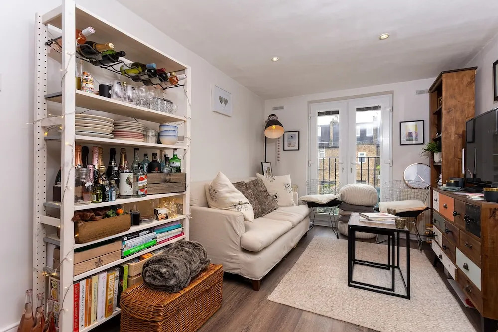 1 Bedroom Apartment in Putney Sleeps 2