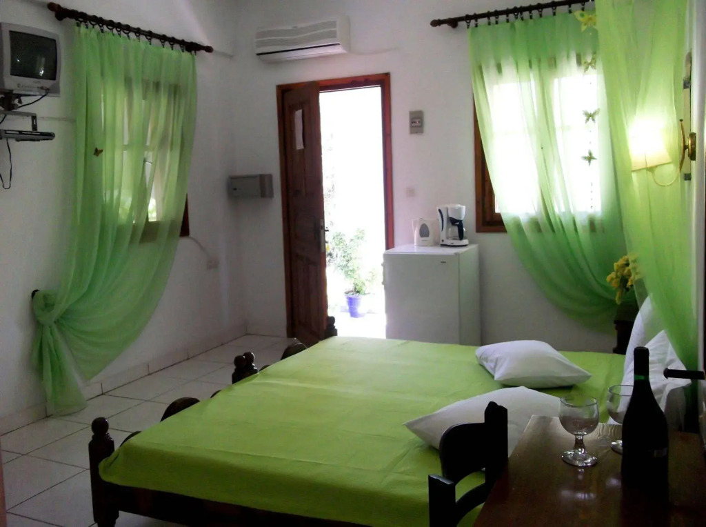 Artemis Bungalows