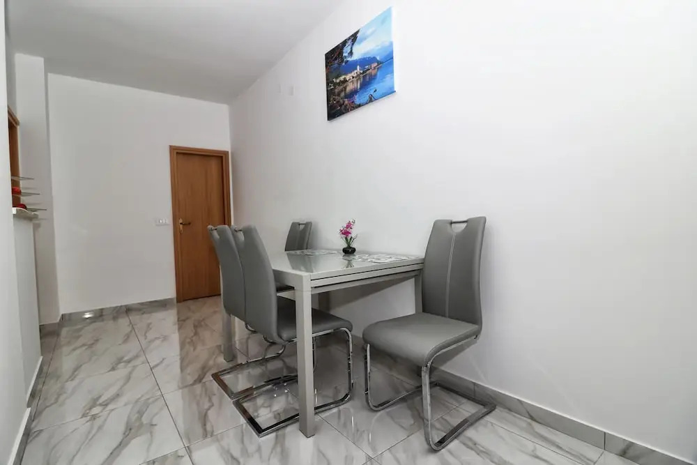 Apartment Bozac