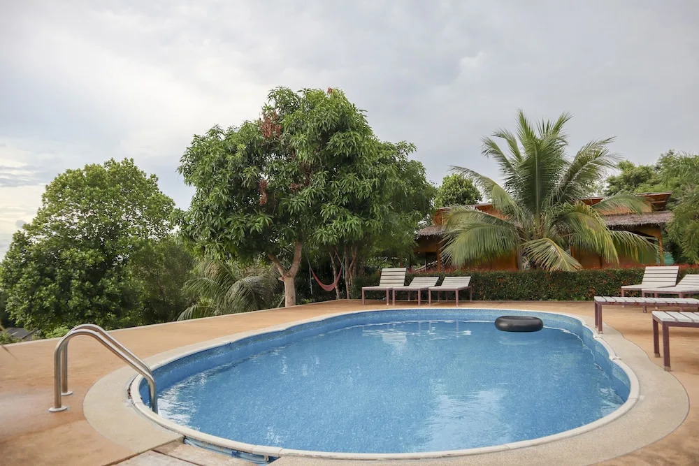 Chom Dao Resort