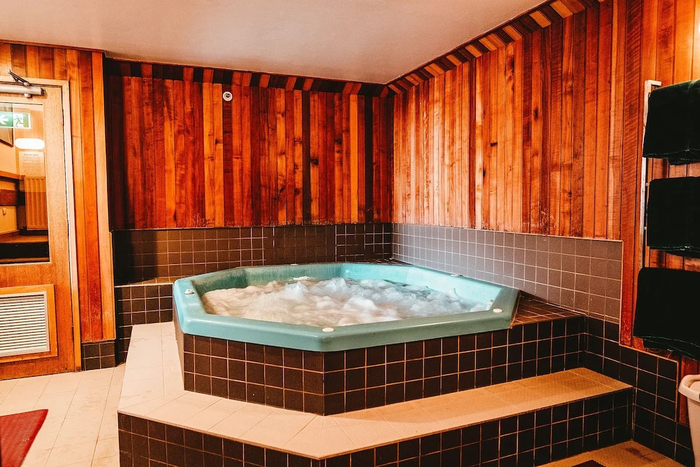 Boonoona Ski Lodge