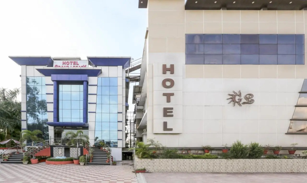 Hotel Grand