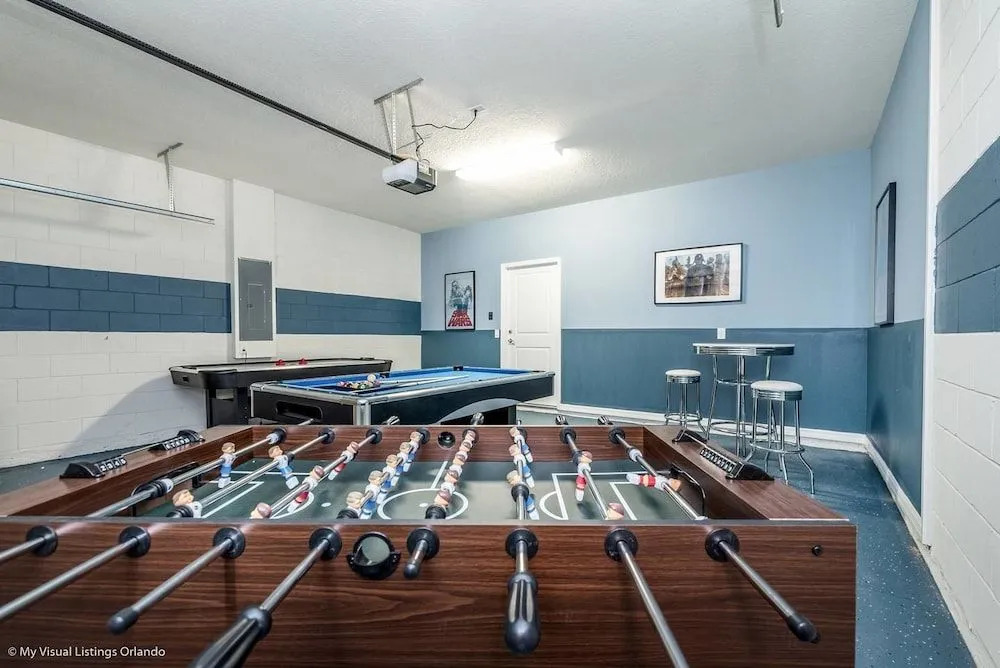 Stylish and Stunning 5BD Pool Home in Solterra - #5st452
