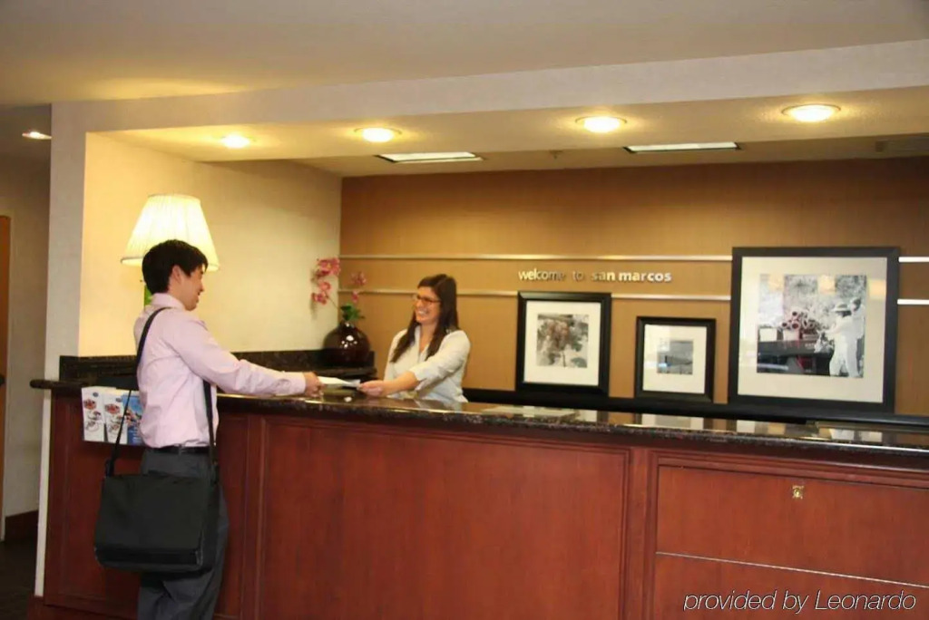 Hampton Inn San Marcos