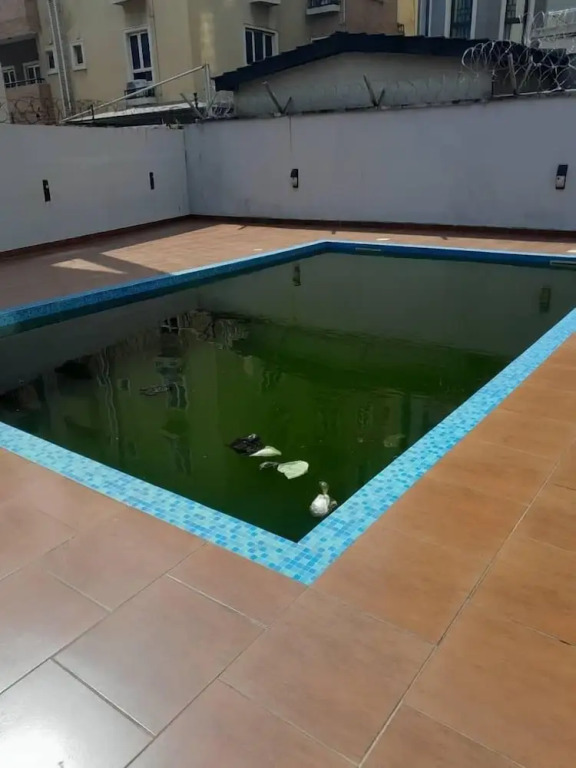 Nigus House Oniru