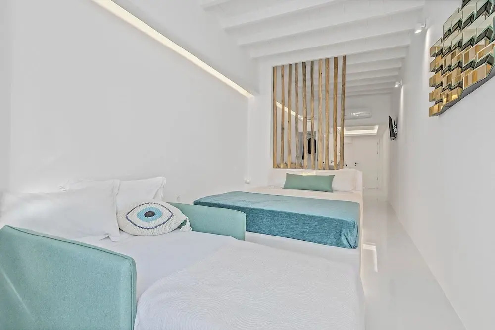Heart of Mykonos Suites