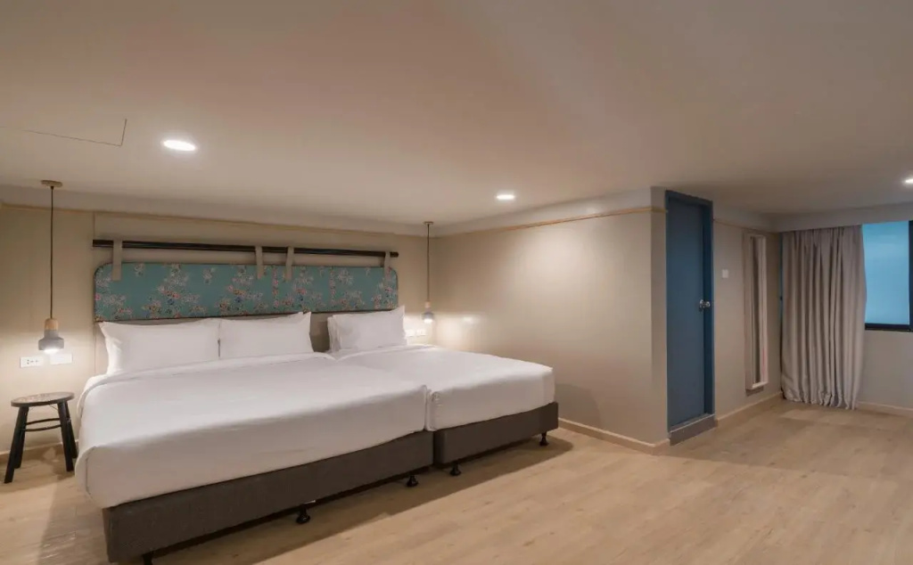 The Blanket Hotel Phuket Old Town