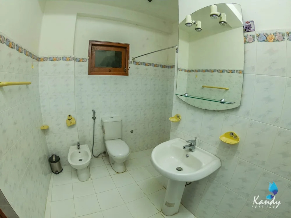 Kandy Leisure
