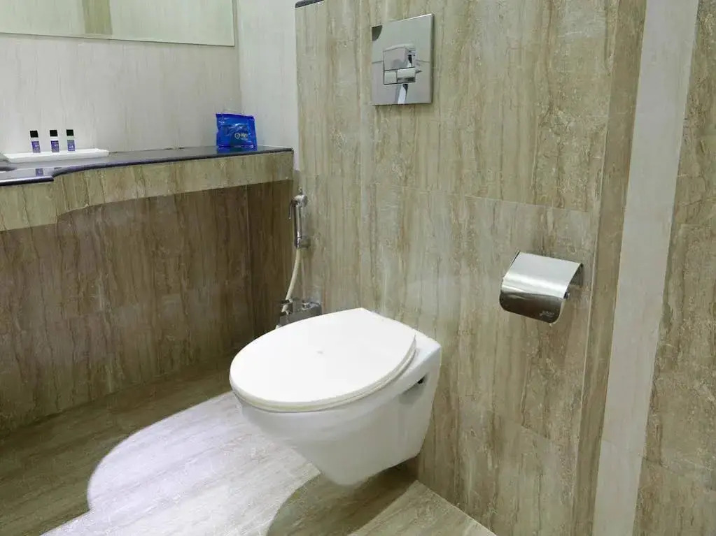OYO 2166 Hotel KMahaveer