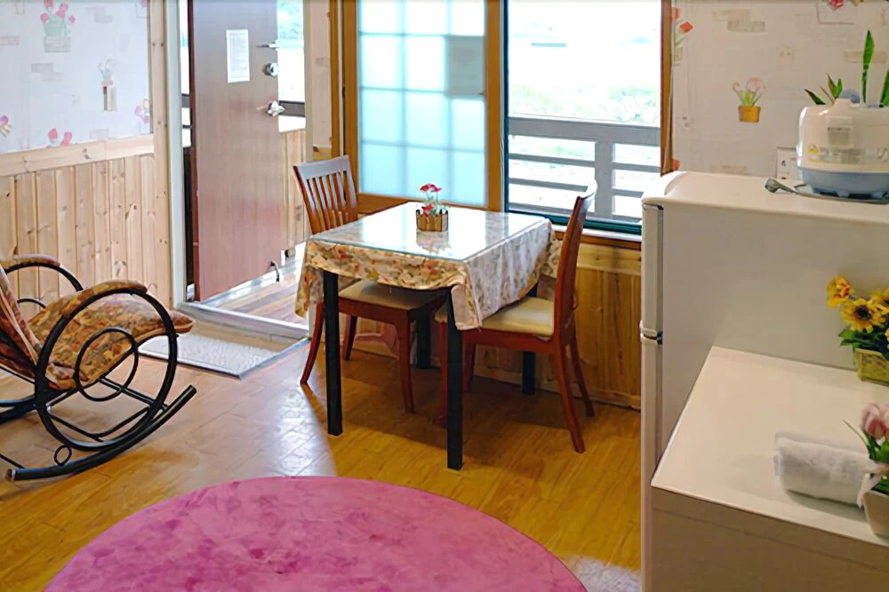 Pohang Sea Pension