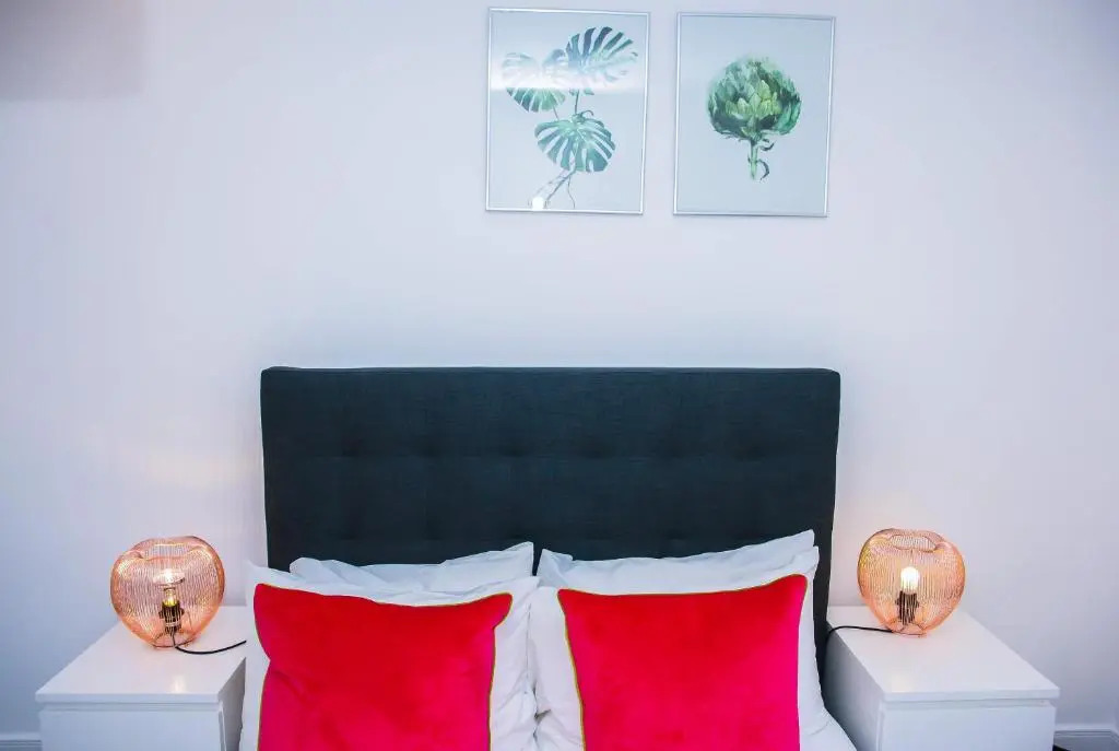 Superior 2 bedroom Apartments