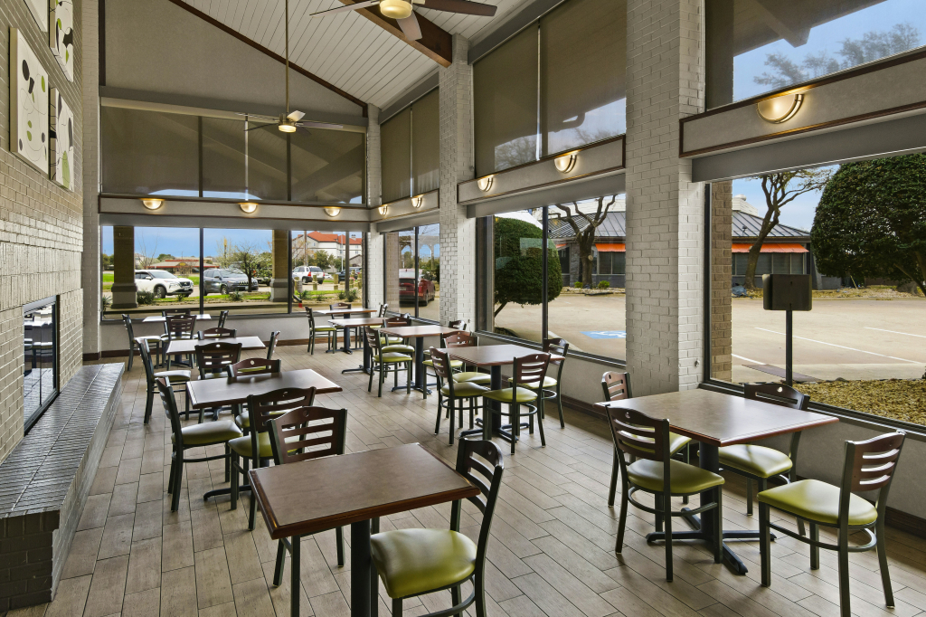 Red Roof Inn & Suites Irving - DFW Airport South
