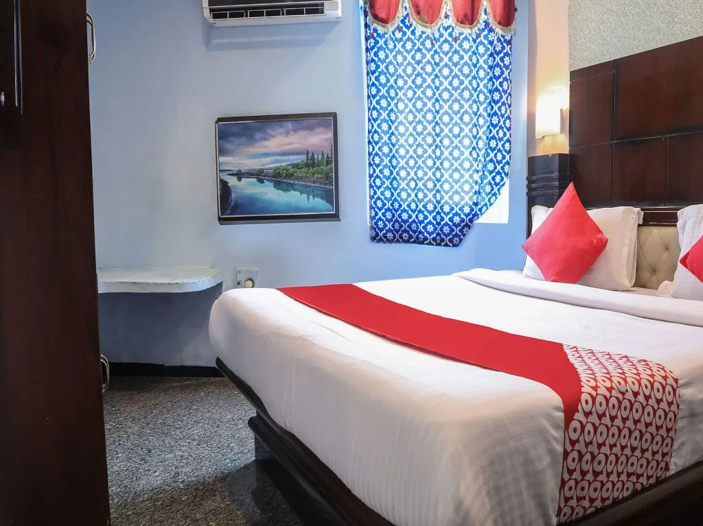 V Hotels Banjara by Oyo Rooms