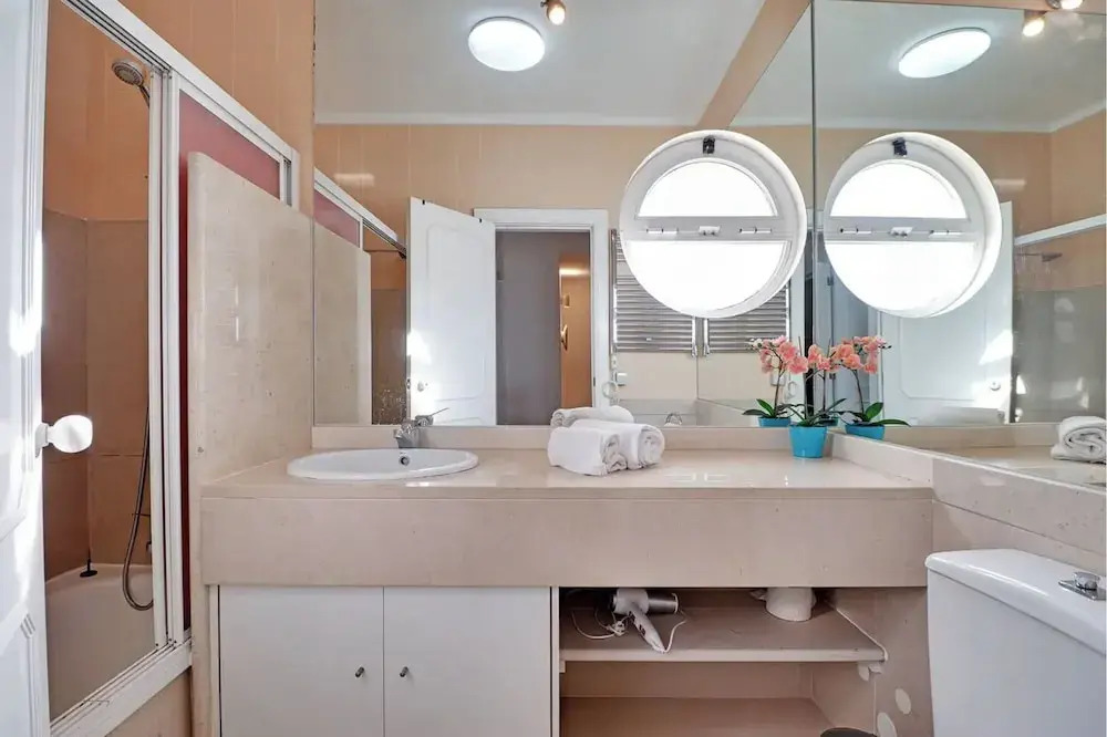 Marina Family Duplex with Pool