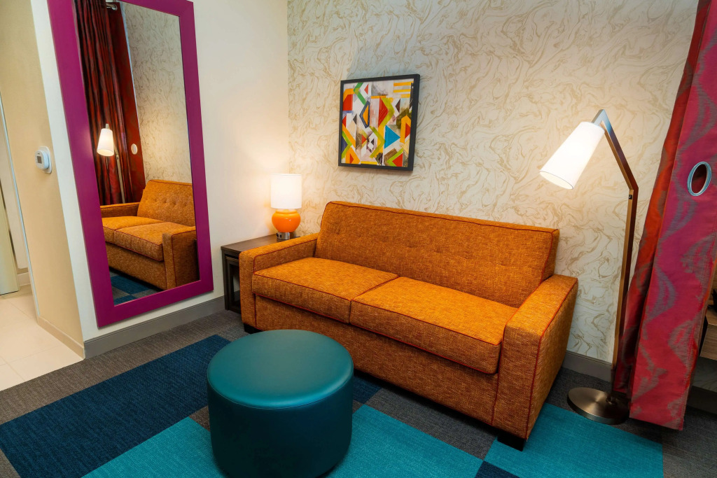 Home2 Suites Bakersfield