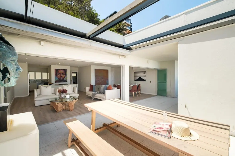Clifton 2bed Penthouse Sea Views Dunmore Horizons