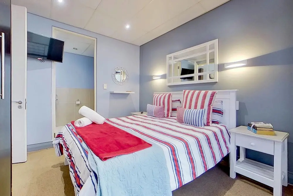Eden On The Bay Apartment 67A