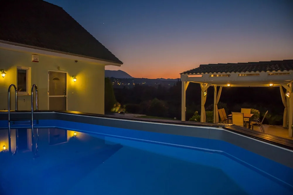 Villa Antzela with Private Pool and Gardens