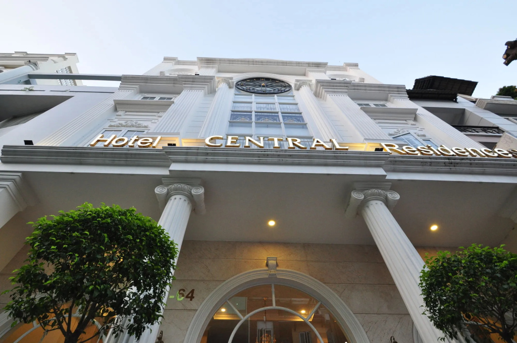 Central Hotel & Residences Swimming Pool