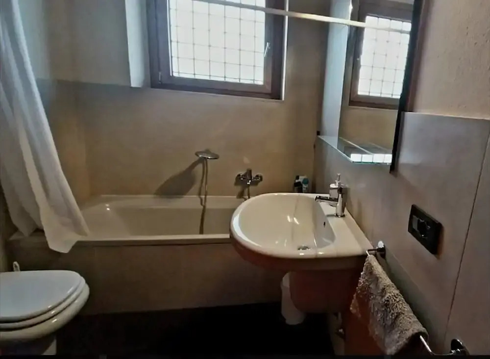 Apartment in Iseo with Pool