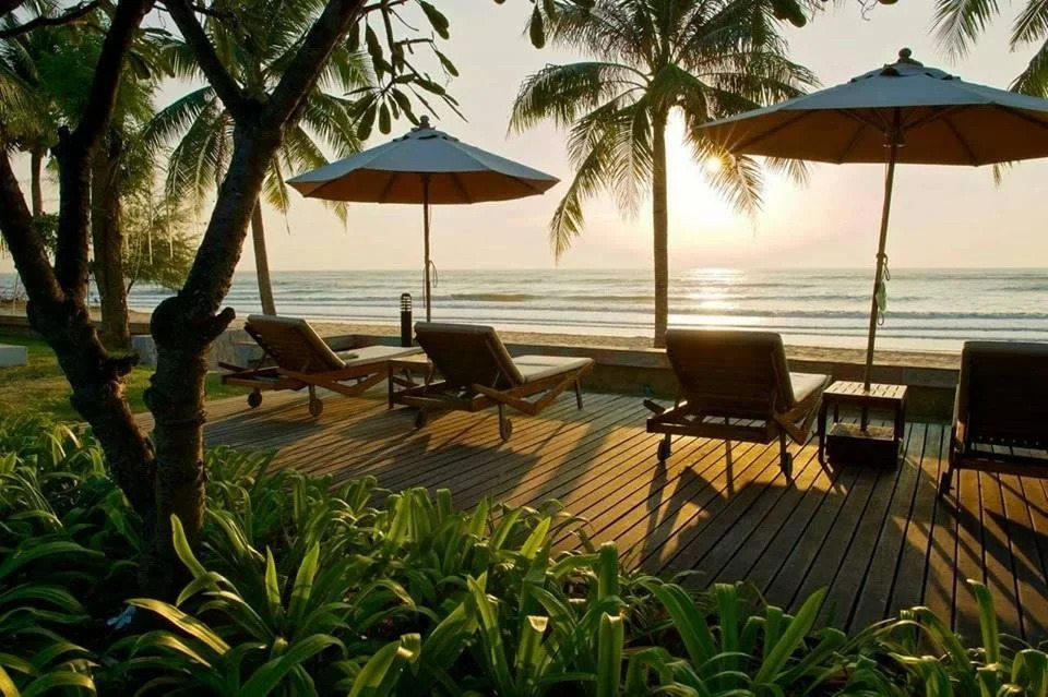 Eiamsiri Resort