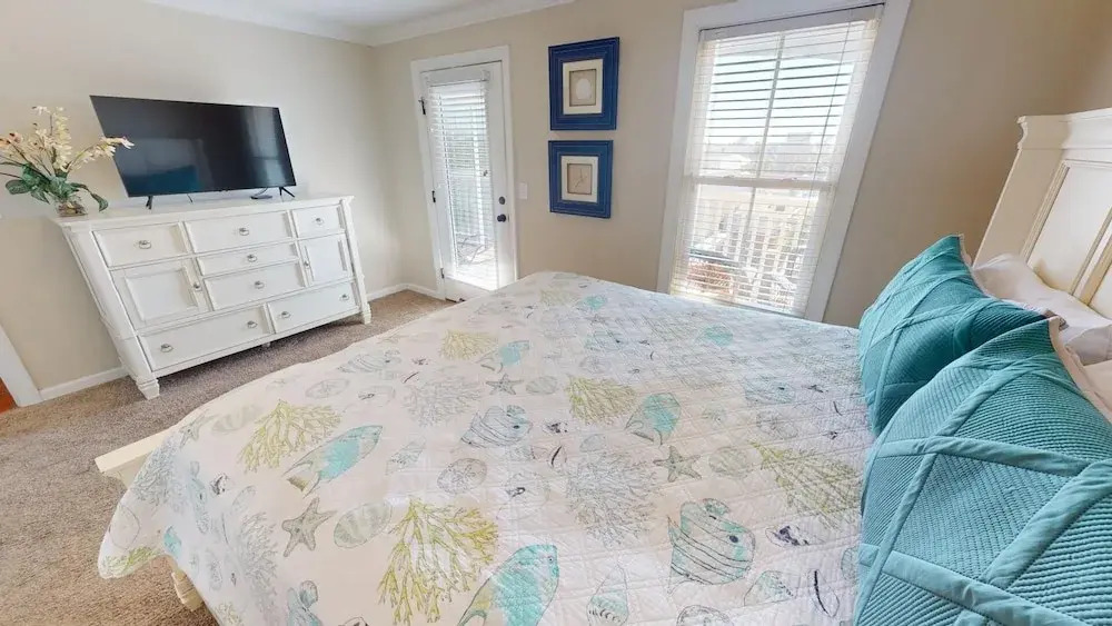 Pelican Landing 302 by Tybee Vacation Rentals
