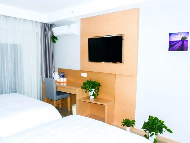 Shell Xuzhou Yunlong Area Green Business City Hote