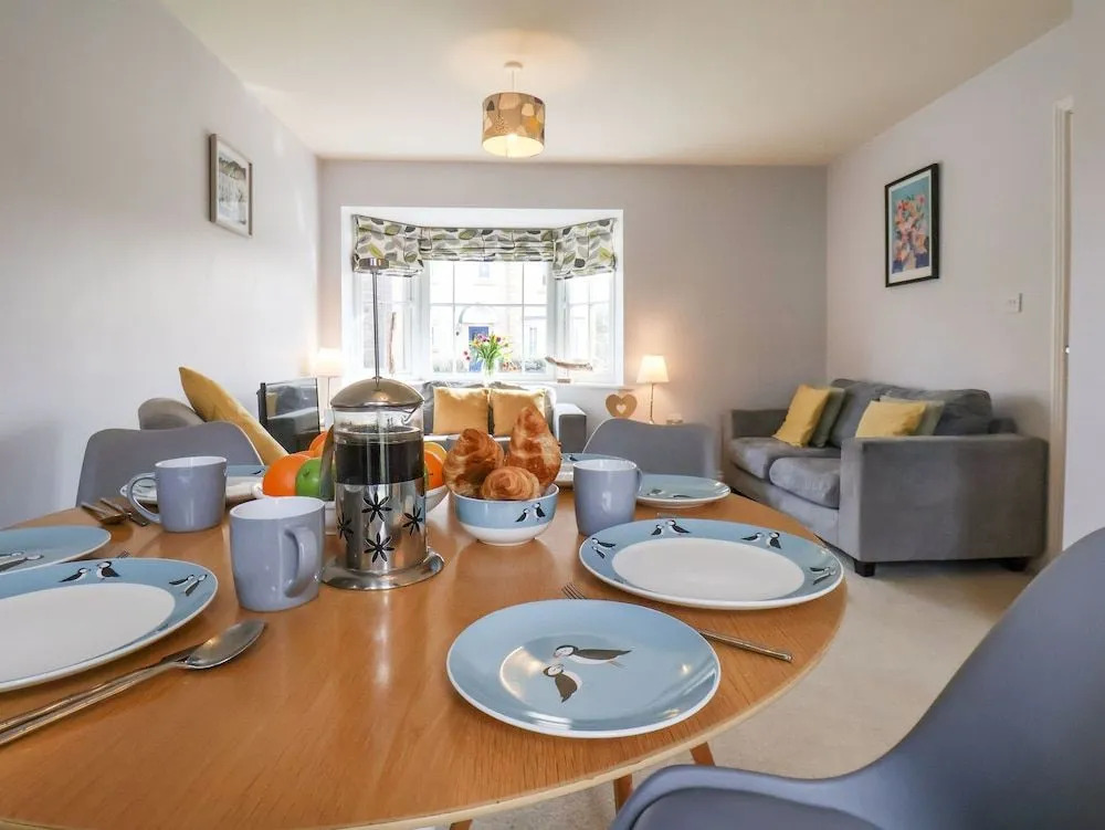The Sandcastle - Part of the The Bay Filey Holiday Village with pool, gym and direct beach access, pub, restaurant, tennis and meadows walks