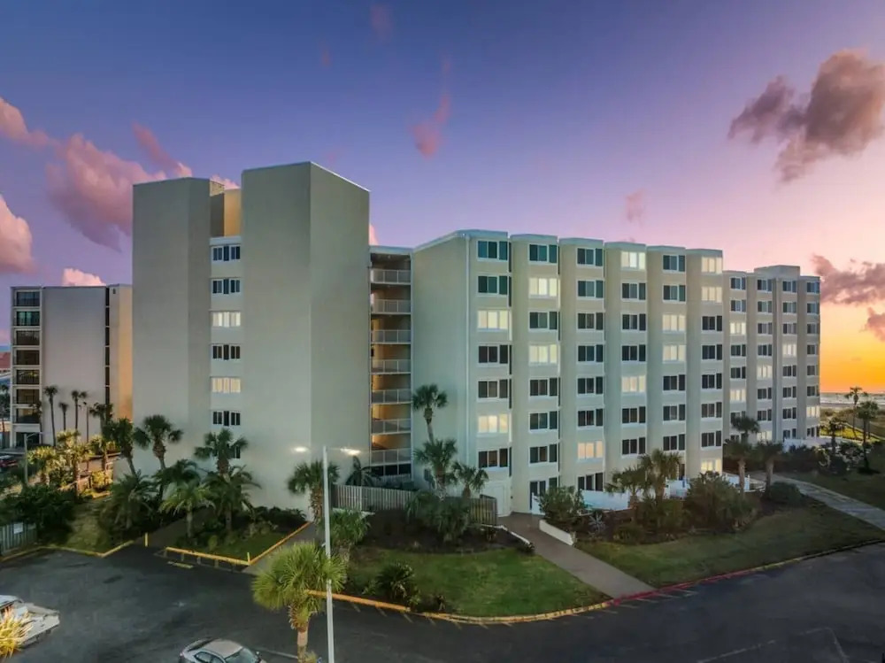 Beach Front Ocean View Condo - Top of the Gulf 105