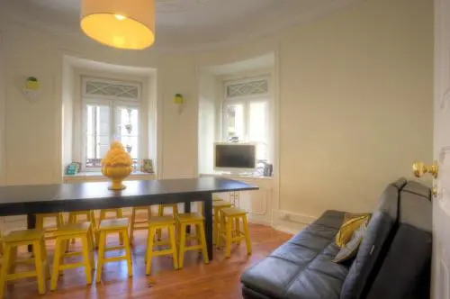 Angola Apartment - 8Bedrooms