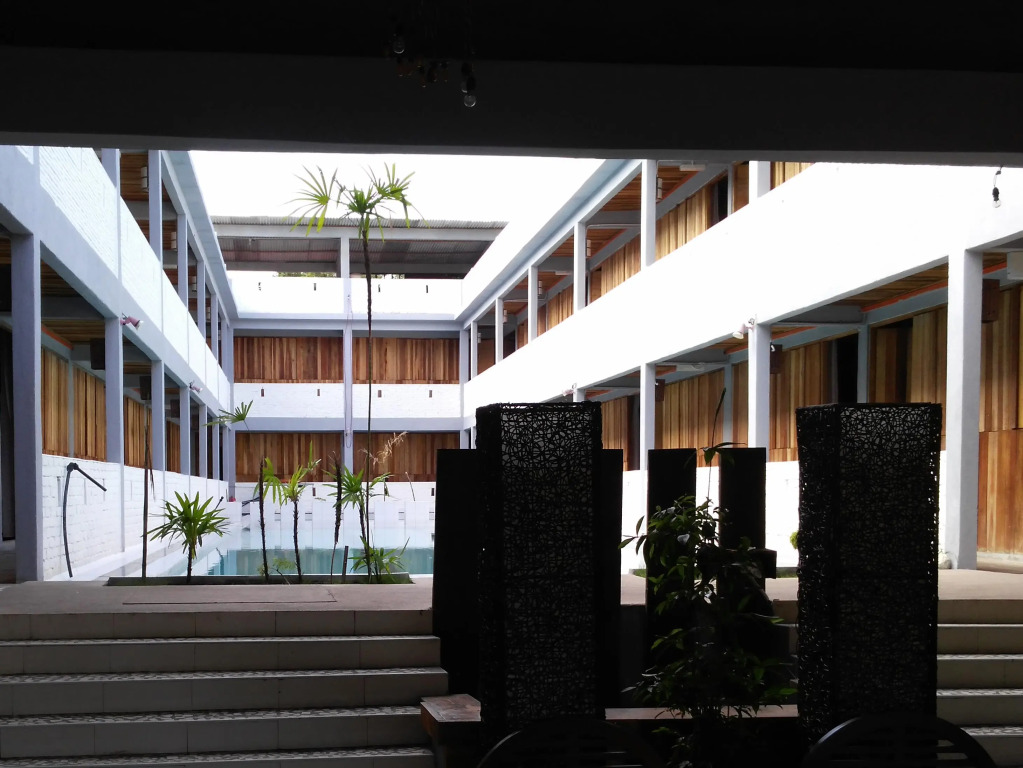 Joe Fisherman Inn