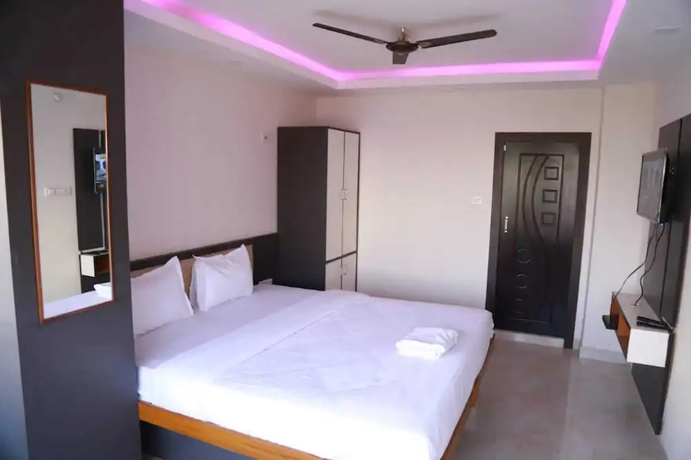 Hotel Echo Palace