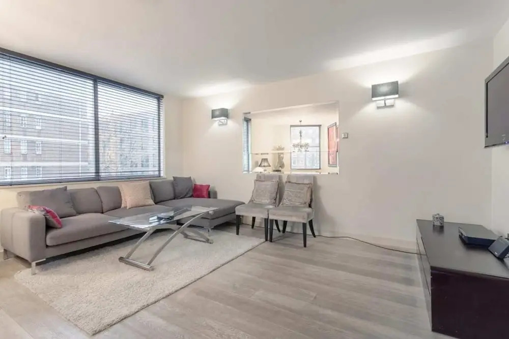 Incredible, Modern Apartment in South Kensington