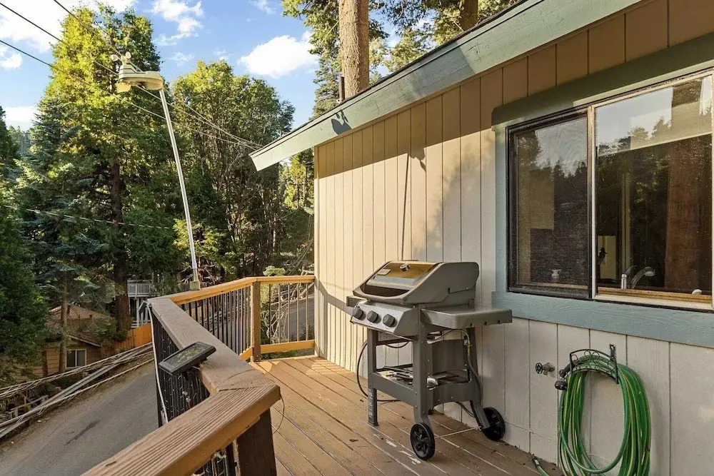 The Leehive Near Lake Arrowhead Village