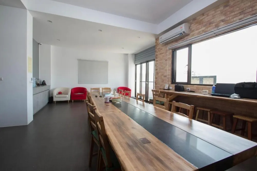 Travelers Hostel