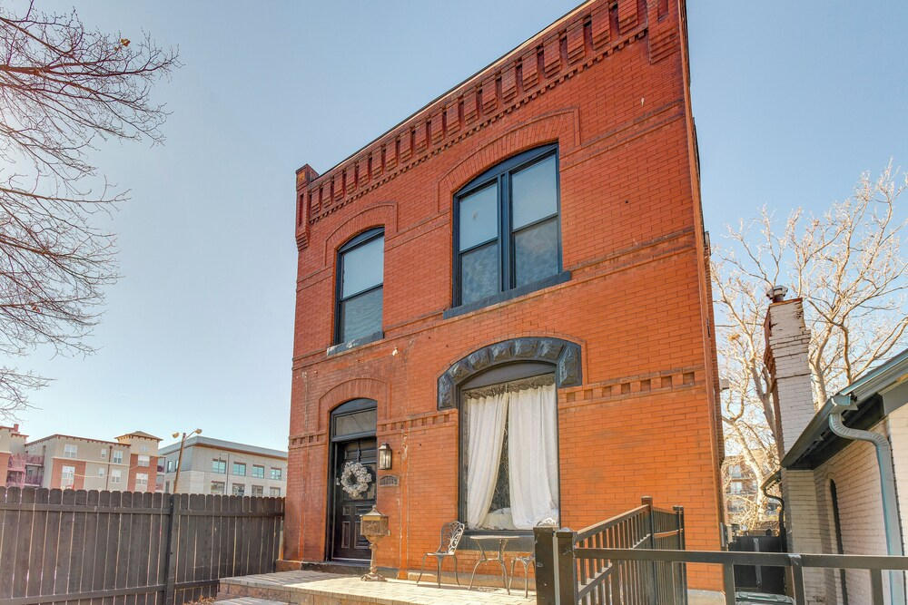1 Mi to Coors Field: Cozy Denver Studio w/ Patio!