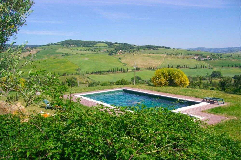 Villa Fonte allOppio con area piscina recintata