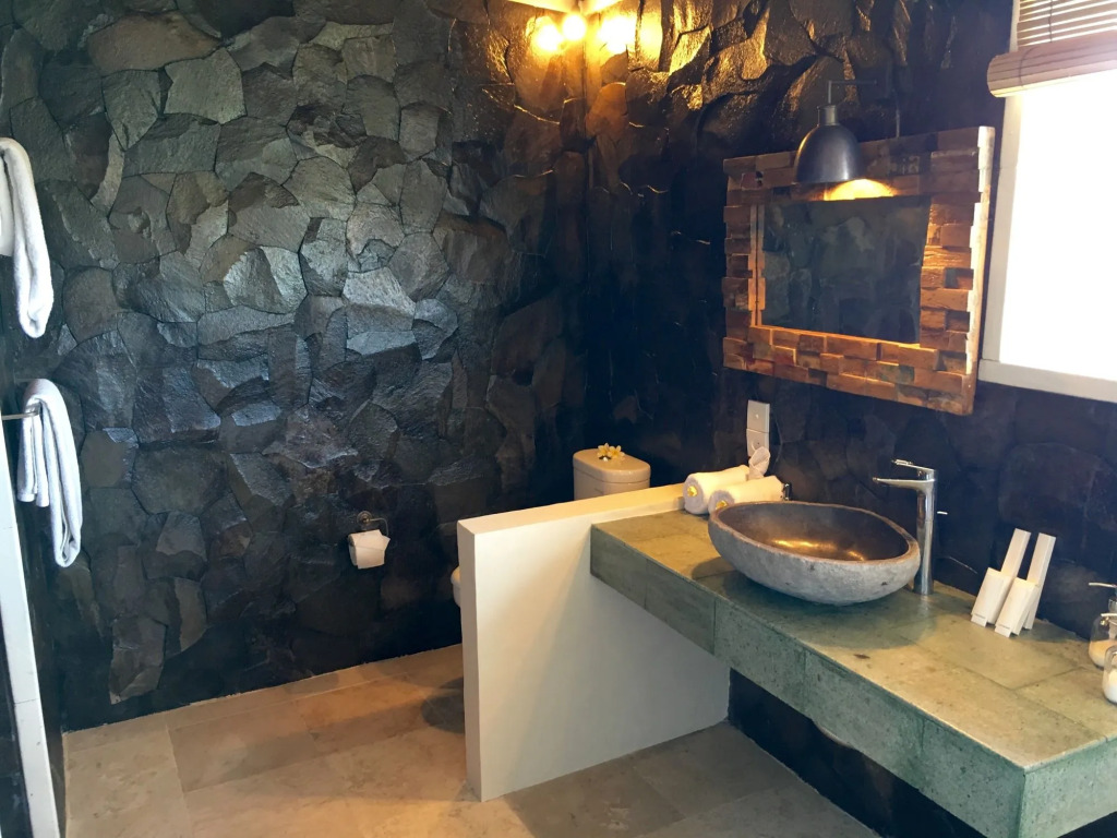 Twin Island Villas & Dive Resort