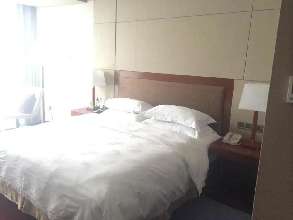 Bavaria City Hotel Beihai