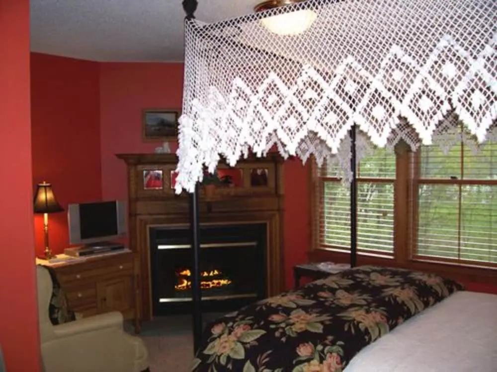 Inn at Ellis River
