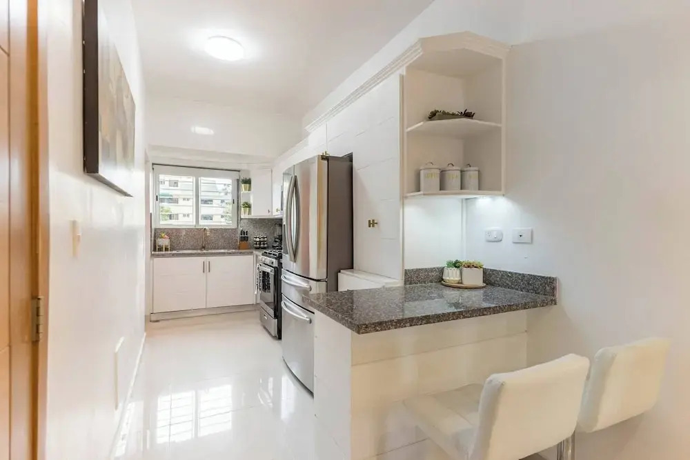 Upscale 3 Br Apartment For Family Or Friends Stay