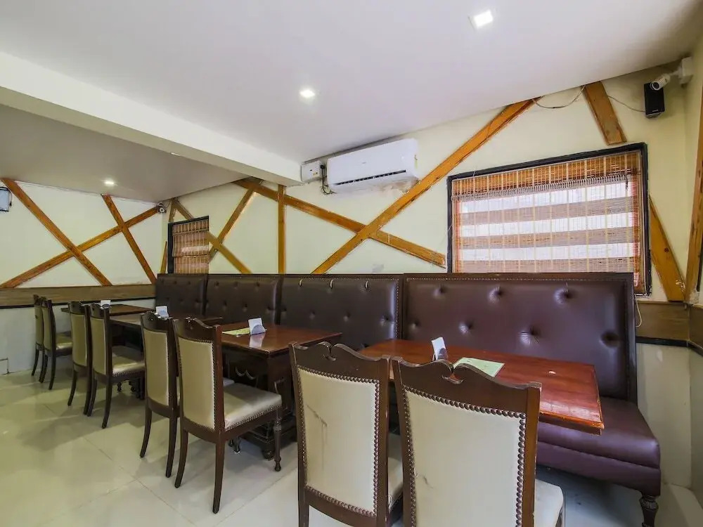 Rose Crasto by OYO Rooms
