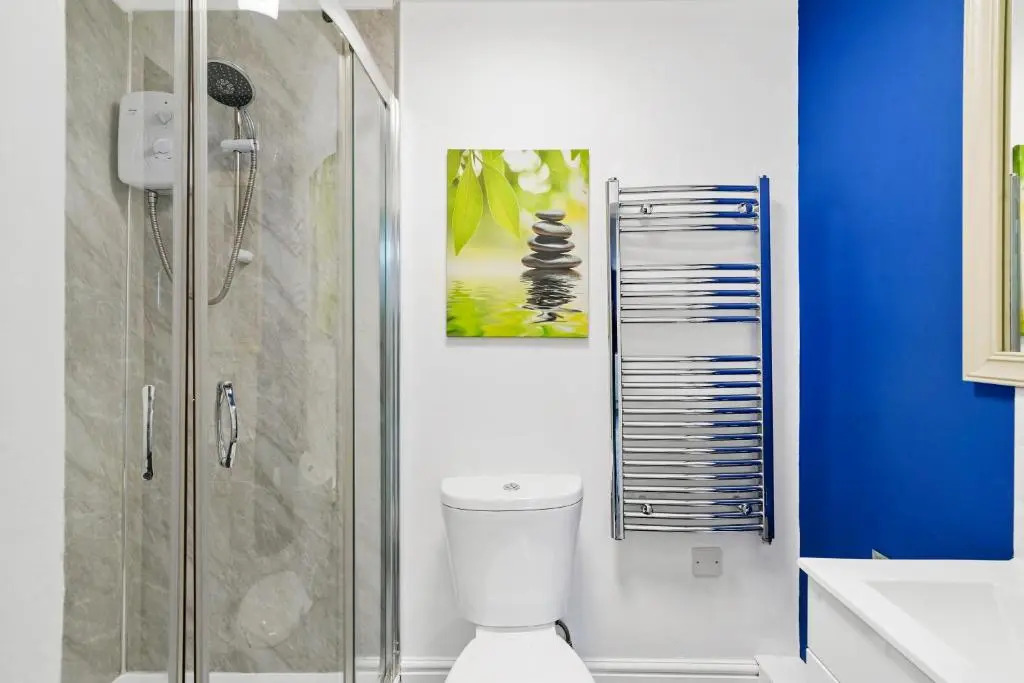 Sunshine Serviced Apartments by Happy Sunshine Stay