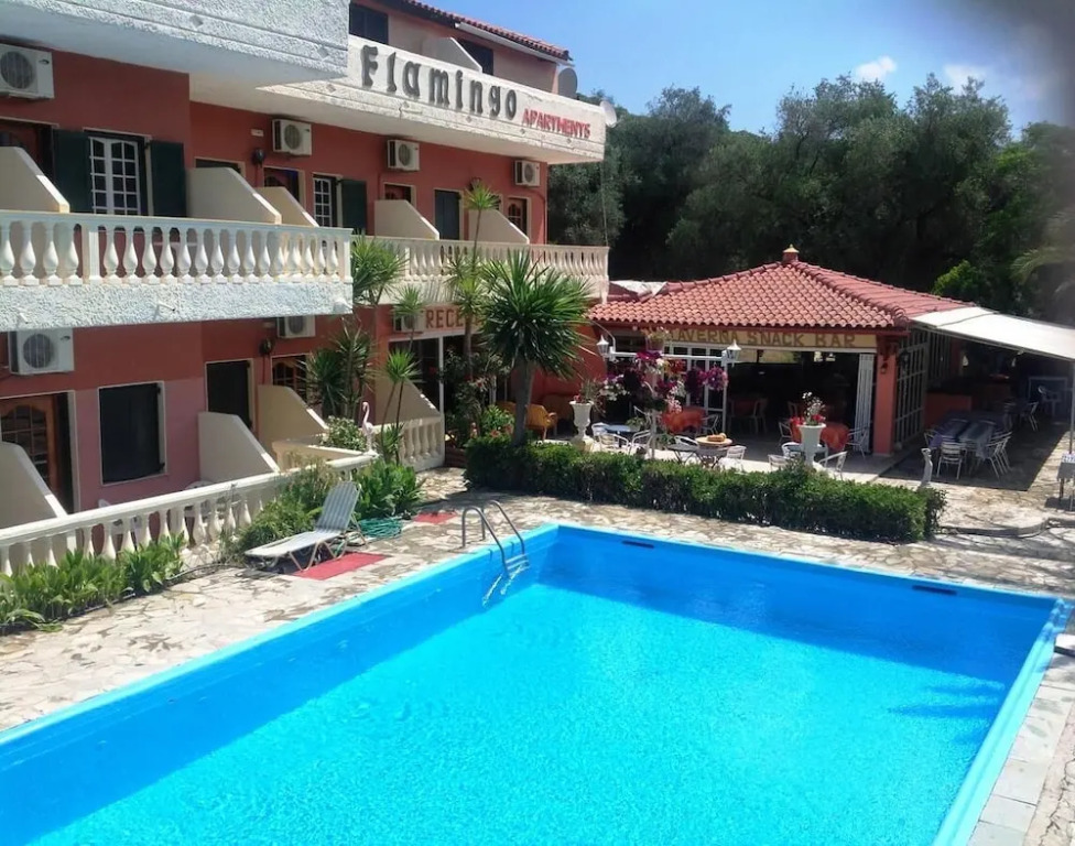 Flamingo Apartments Moraitika Corfu